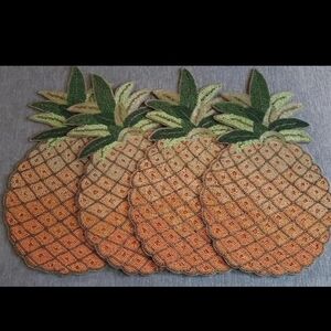 4 Tropical Pineapple JEWELED BEADED Placemats Chargers  Hawaiian Luau Tiki NEW